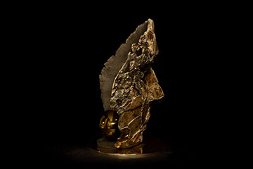 Giuseppe D'Angelo una scultura un viso in alabastro e bronzo 