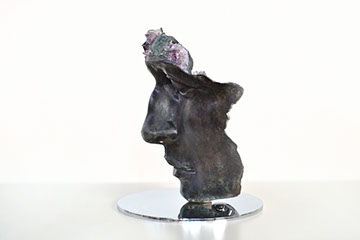 Giuseppe D'Angelo una scultura un viso in alabastro e bronzo 