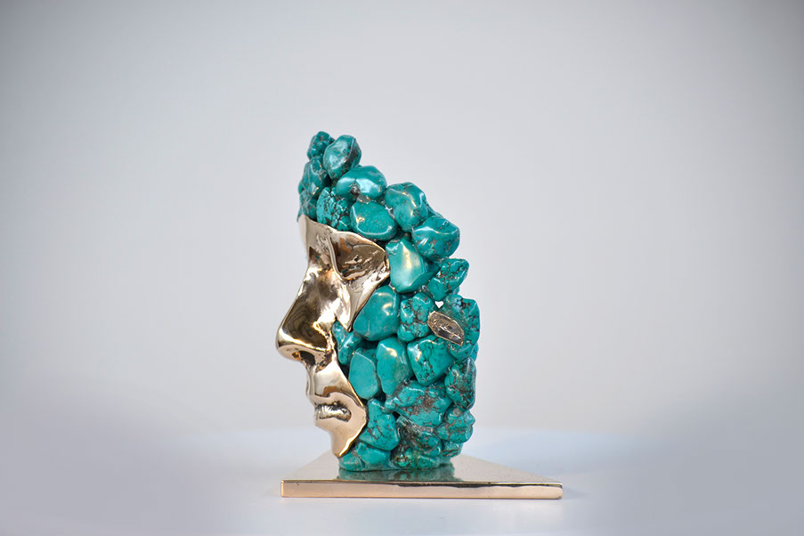 Giuseppe D'Angelo due&nbsp; sculture di visi in bronzo e howlite e marmo emperador