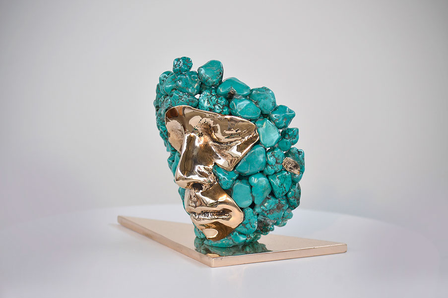Giuseppe D'Angelo due&nbsp; sculture di visi in bronzo e howlite e marmo emperador