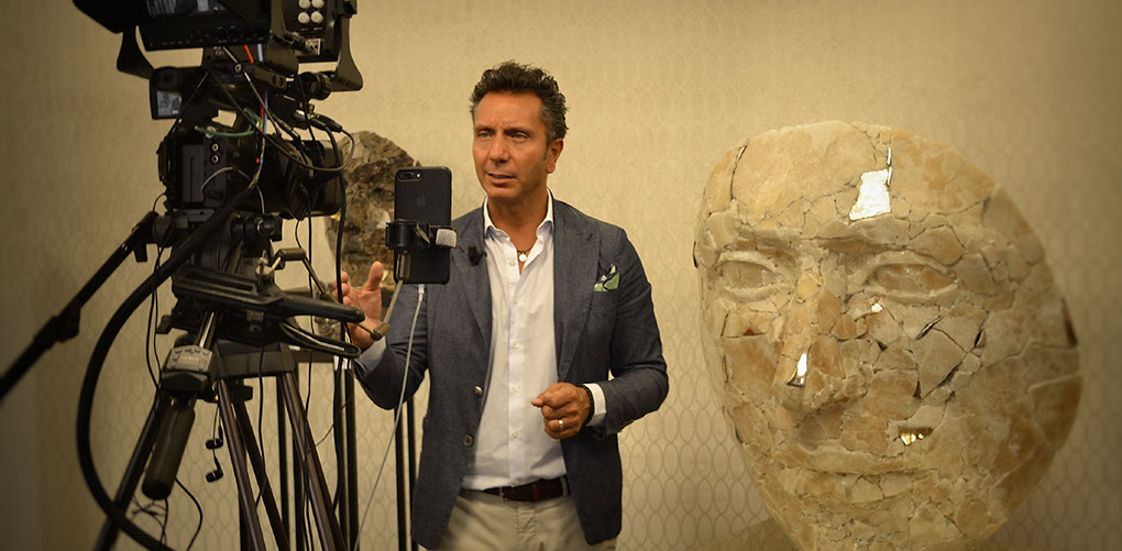 Gianluca Gaudio presenta le opere di Giuseppe D'Angelo 